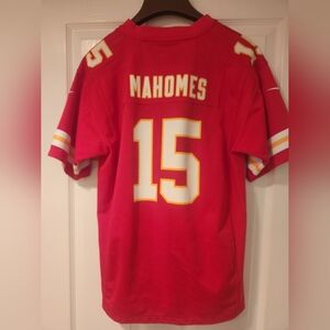 Patrick Mahomes YOUTH XL Red Game Jersey USED